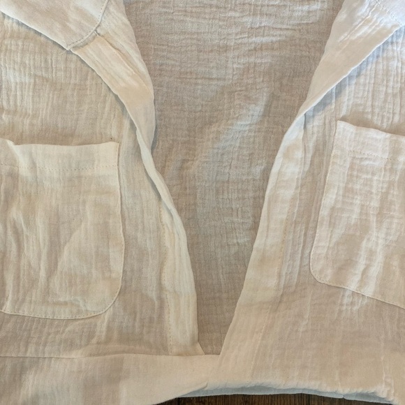 Summer Beach White Cropped Shirt medium - Picture 4 of 7